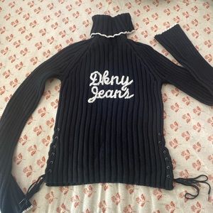 DKNY turtle neck